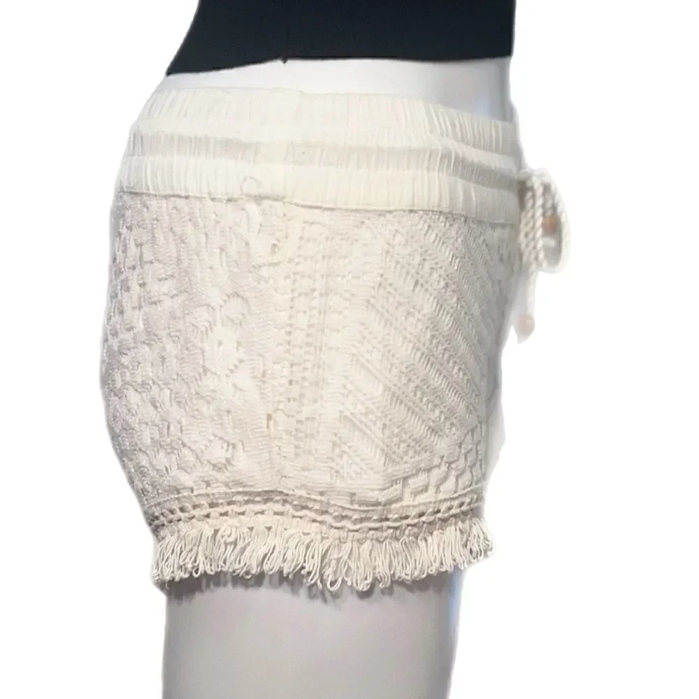 Crochet Drawstring Fringe Shorts - Picture 5 of 14